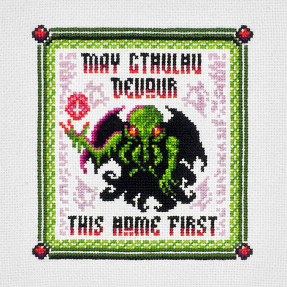 CTHULHU DEVOURS -  PDF Pattern